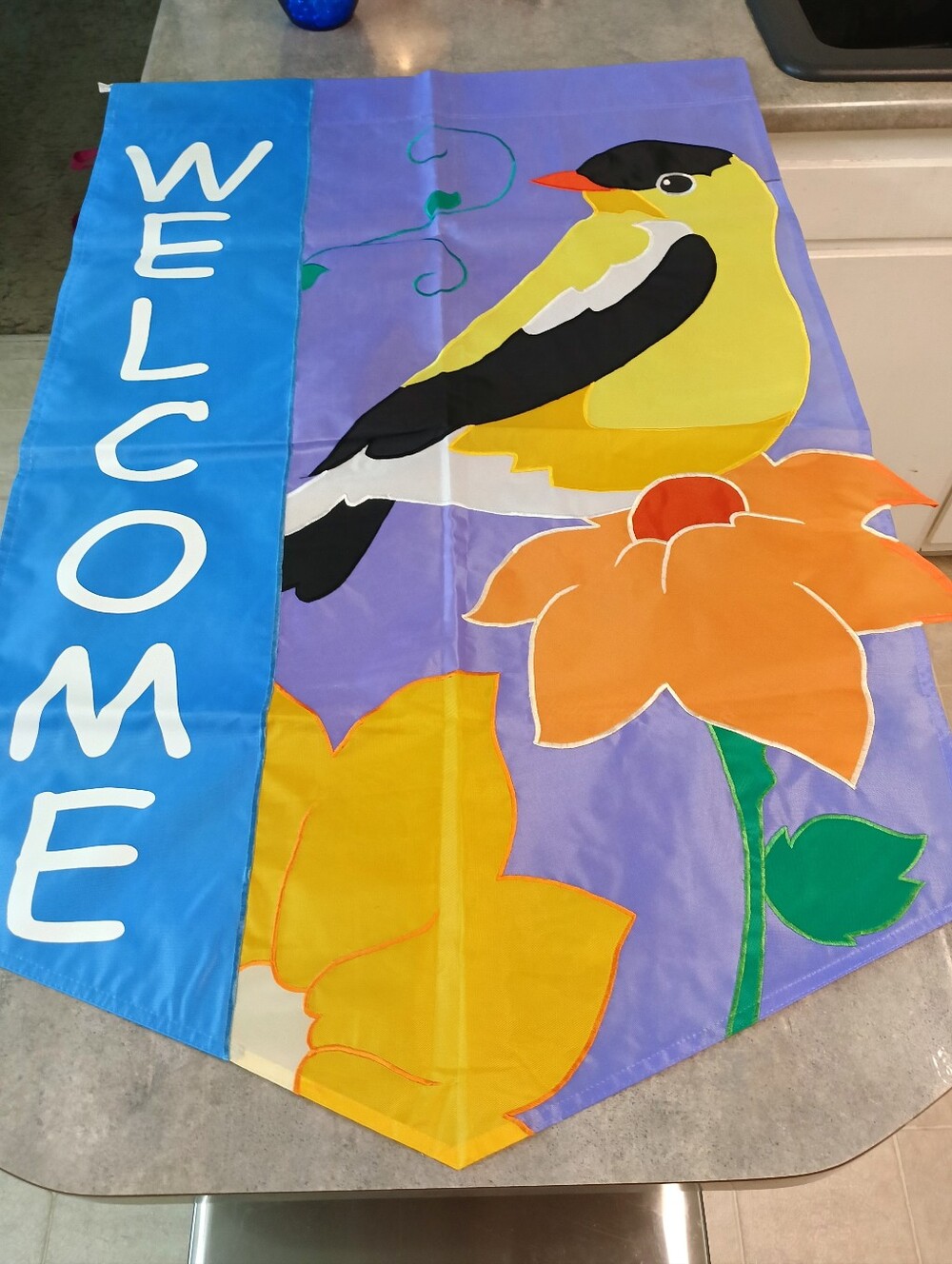 NWOT X-Large Yellow Bird Floral Welcome Flag (43 1/2"L X 28"W)